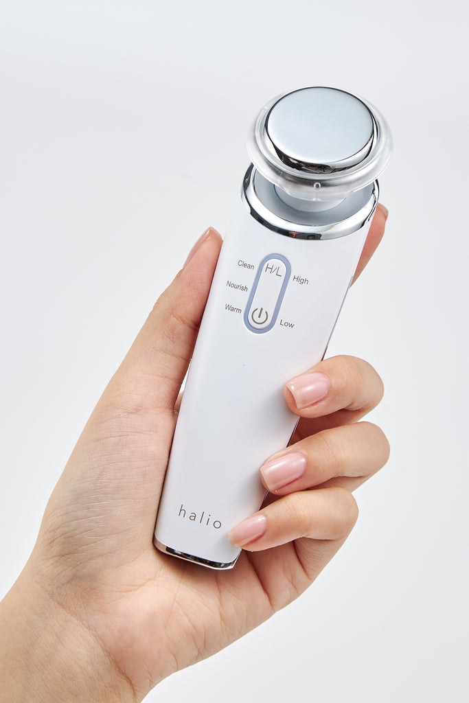 Halio Ion Cleansing & Moisturizing Beauty Device